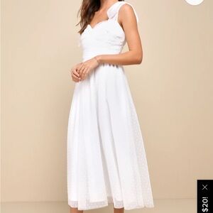 Elegant White Midi Dress